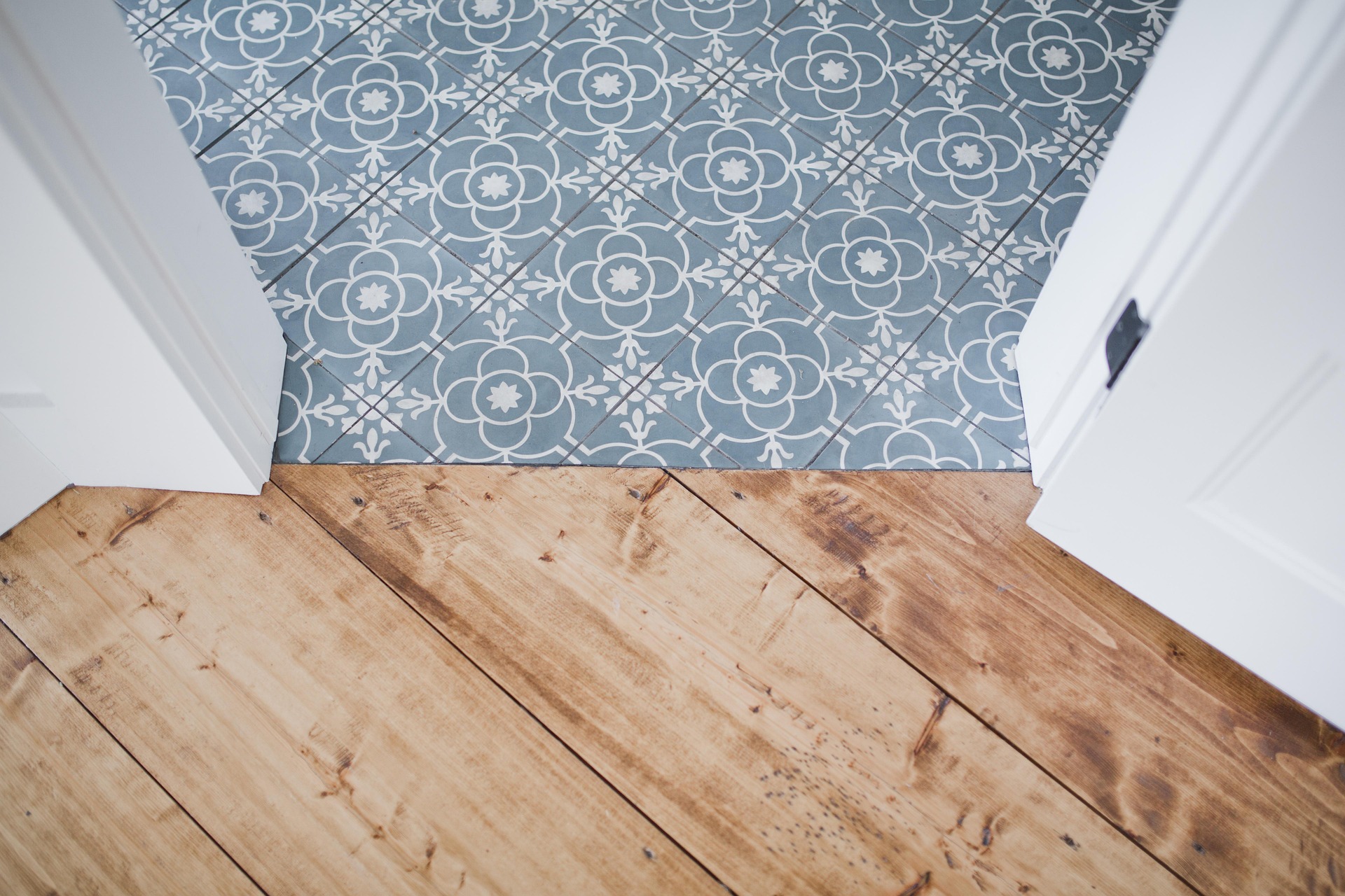 Mix media flooring